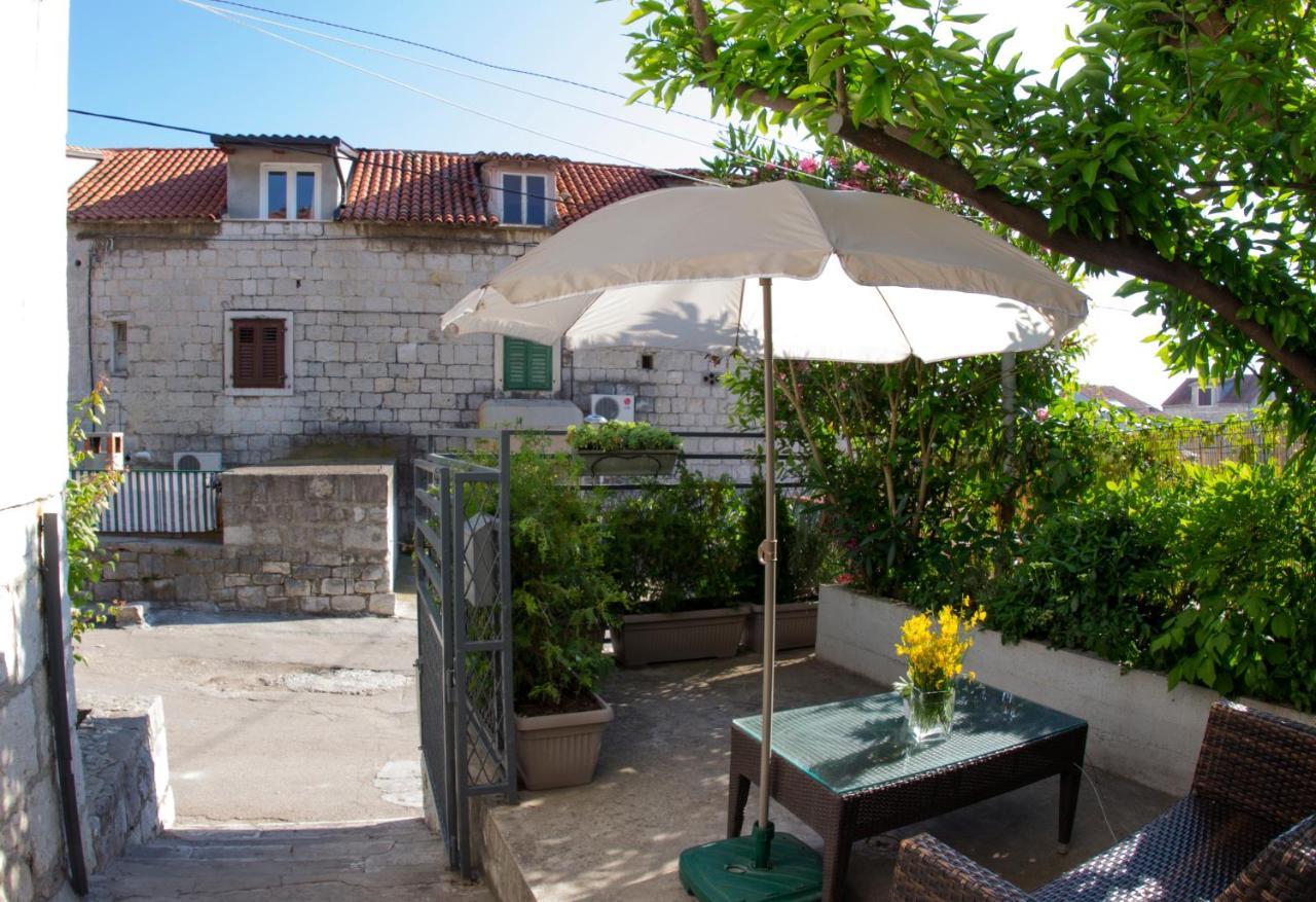 Cozy Room With Own Bathroom In The Old Town Split Luaran gambar